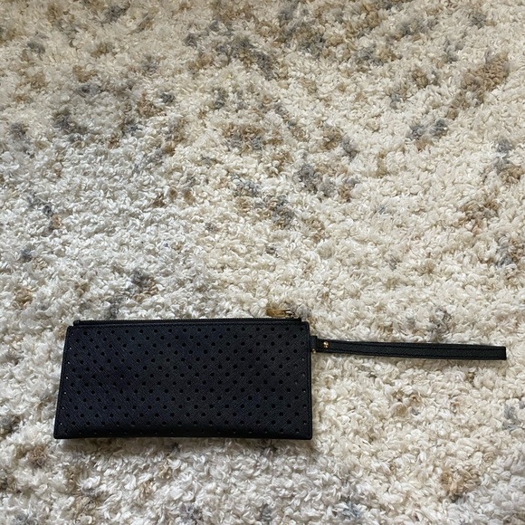 Michael Kors Wallet - Picture 2 of 3
